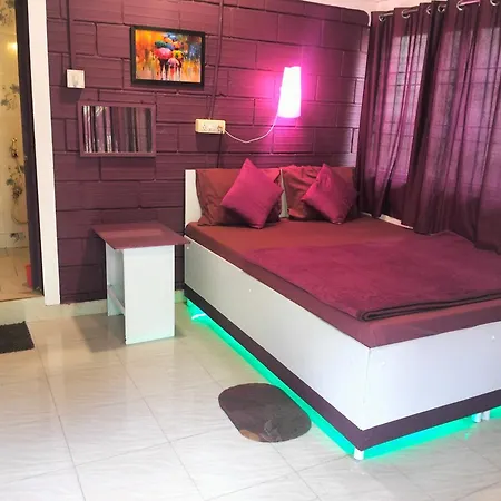 Greenland Gokarna Ac And Non Ac Only For Bachelors And Young Couples Exterior photo