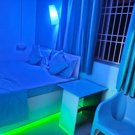 Greenland Gokarna Ac And Non Ac Only For Bachelors And Young Couples Exterior photo