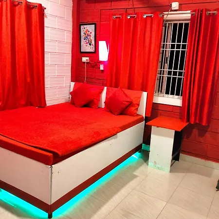 Greenland Gokarna Ac And Non Ac Only For Bachelors And Young Couples Exterior photo