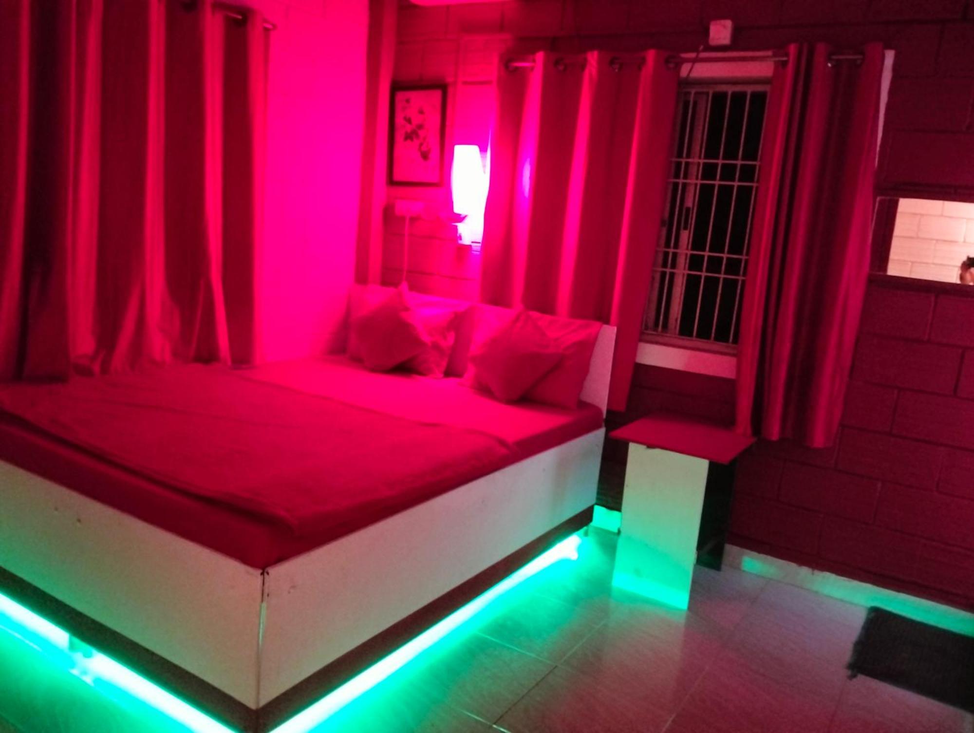 Greenland Gokarna Ac And Non Ac Only For Bachelors And Young Couples Homestay